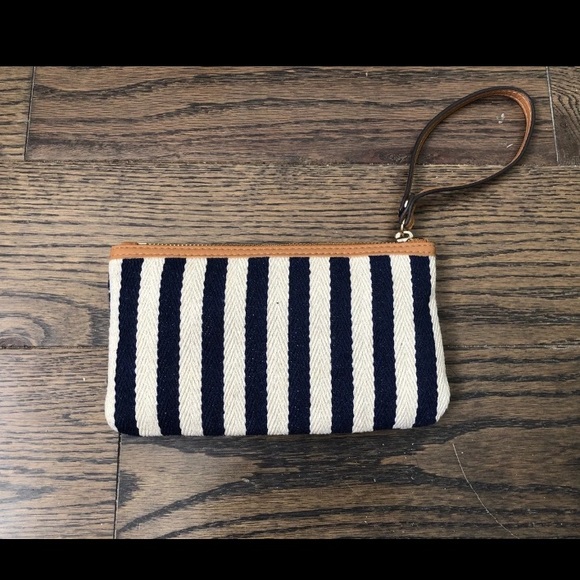 Rosetti tote with Wristlet - Picture 8 of 8